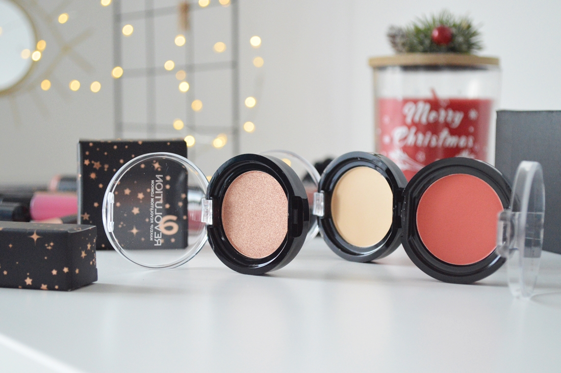 kalendarz adwentowy makeup revolution